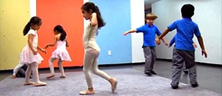 kids_dancing